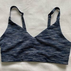 Women’s Sports Bra